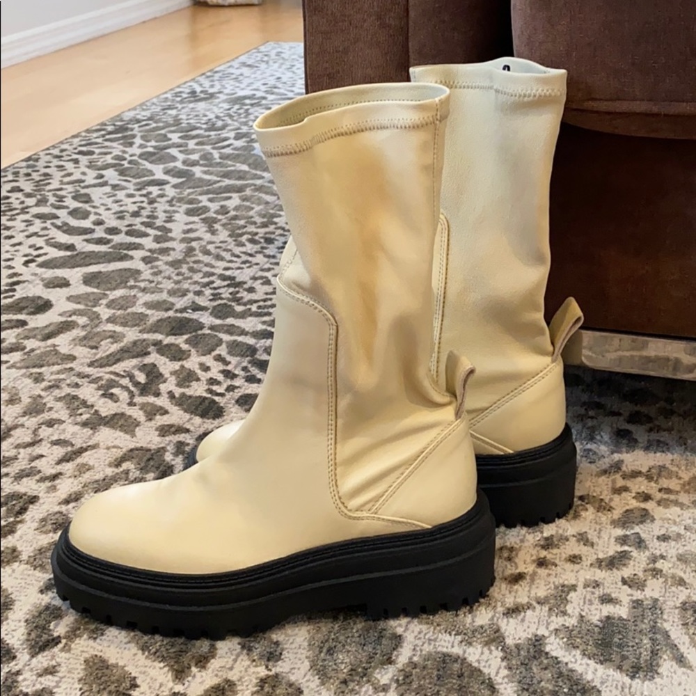 Zara real leather ivory boots